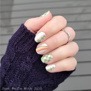 *Retired* Color Street: Shake Your Shamrock | St Patrick’s Day Checks Green